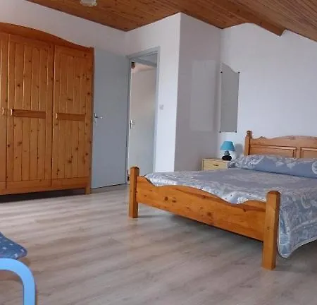 Avec Terrasse Et Barbecue Granville