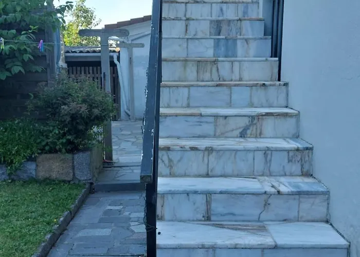 Avec Terrasse Et Barbecue Daire Granville